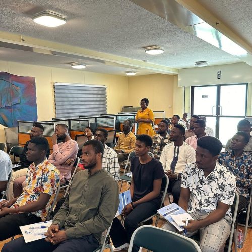 We-extend-our-gratitude-to-all-the-teachers-who-participated-in-the-science-workshop-this-morning-with-us-at-e-Ananse.The-objective-of-this-workshop-was-to-help-teachers-understand-the-science-curriculum-and-pro-4